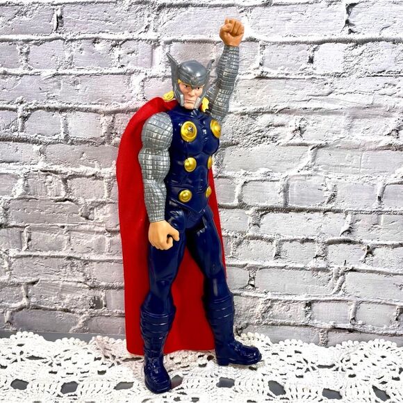 Marvel THOR Action Figure 2013 - 12" - Picture 4 of 8